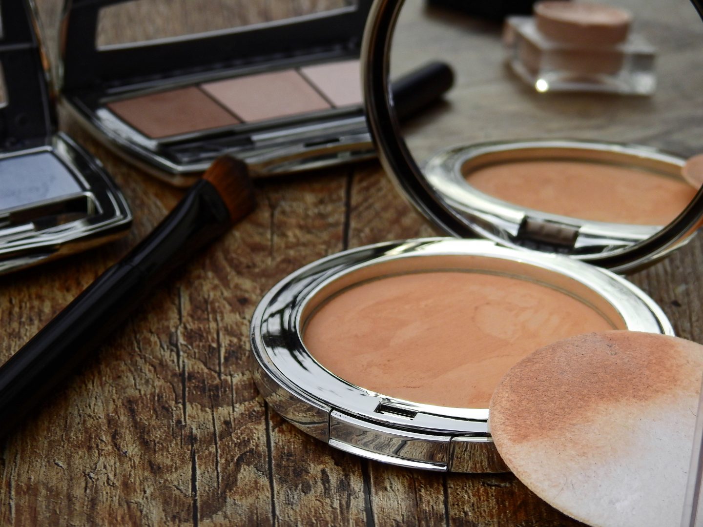 How To Organize Your Makeup and Skincare 10 foundation compact with foundation sponge