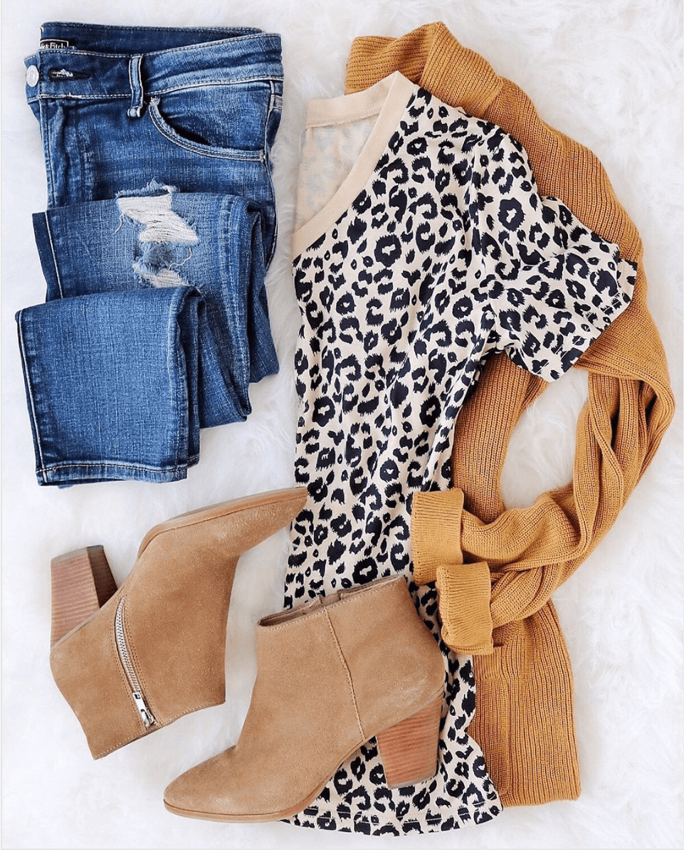 12 Casual Cardigan Outfit Ideas For Fall & Winter 9 Casual Outfits You Can Copy Right Now! | thezenish.com