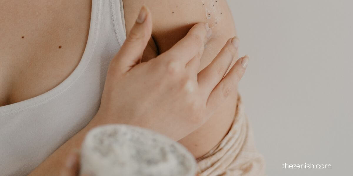 Exfoliating Mistakes to Avoid For Glowing Skin | thezenish.com | exfoliating tips | exfoliating at home | exfoliating mistakes