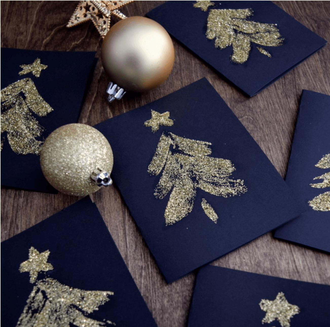 50 DIY Christmas Cards Your Friends & Family Will Love 27 home made Christmas cards