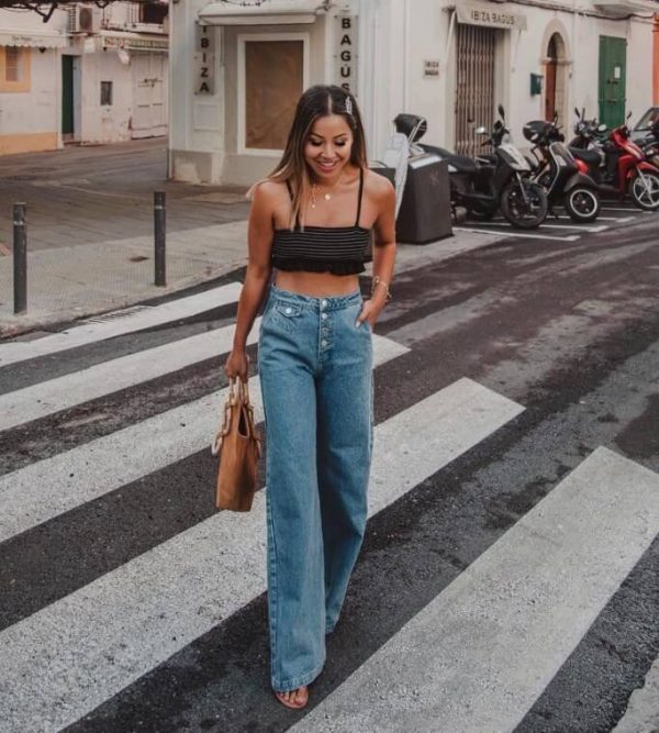 How To Wear A Bralette: 34 Awesome Outfit Ideas - The Zenish