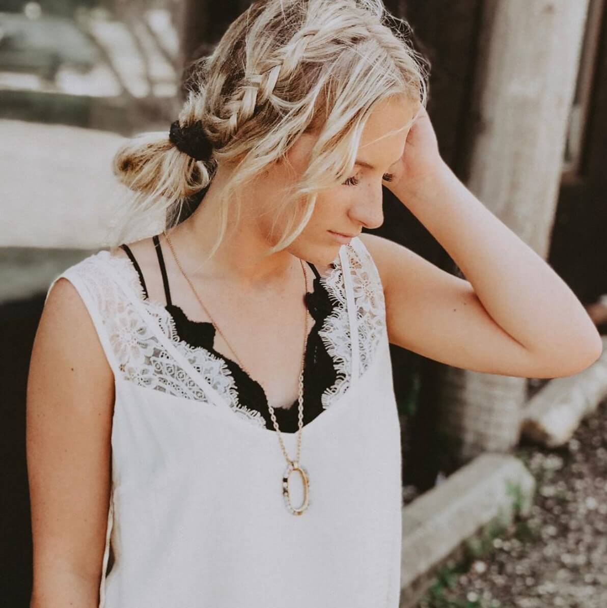 How To Wear a Bralette: 34 Awesome Outfit Ideas 3 How To Wear a Bralette: 34 Awesome Outfit Ideas 2 How To Wear a Bralette: 34 Awesome Outfit Ideas