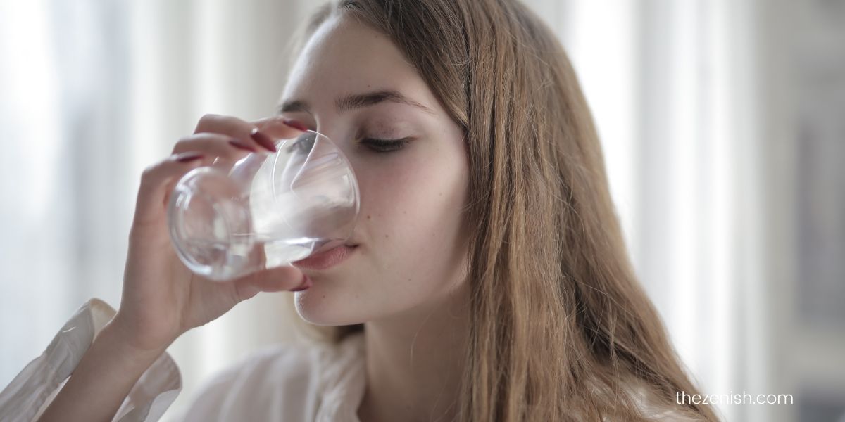 Does Drinking Water Help Clear Acne? 1 Does Drinking Water Help Clear Acne?