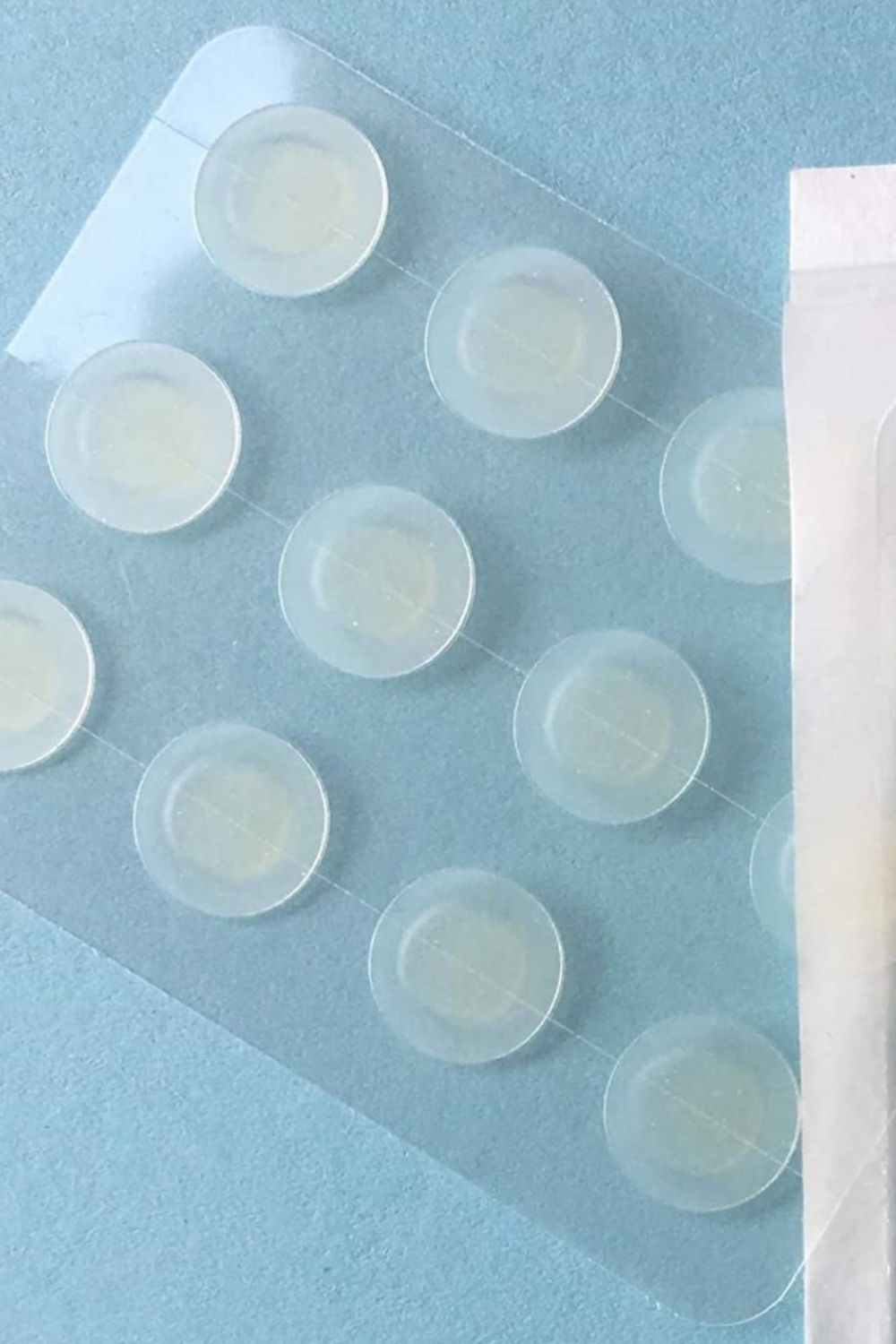 How to Shrink a Pimple Overnight: 5 tips 1 Wear hydrocolloid bandages to shrink pimples overnight