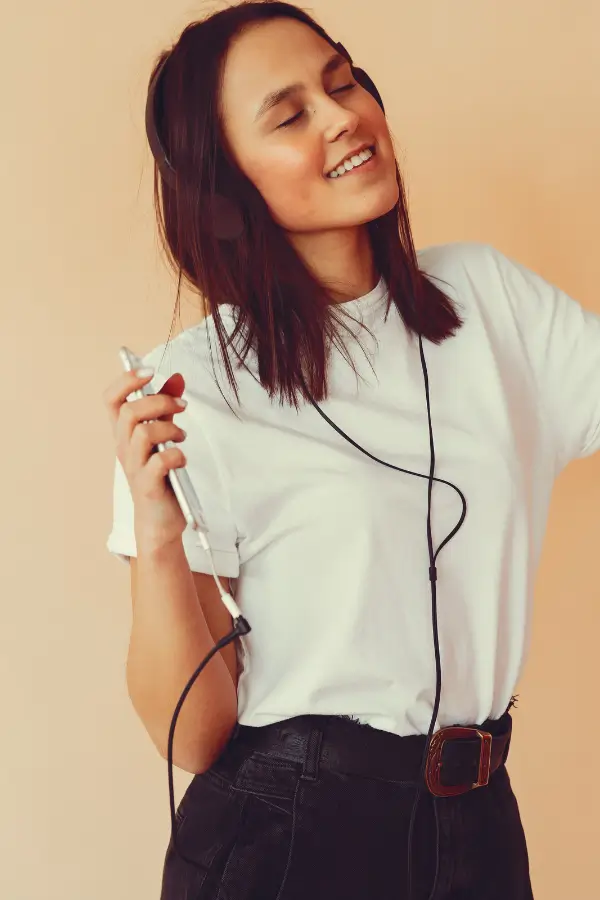 24 Quick and Easy Things to Do When Bored (That'll Totally Make Your Day!) 14 24 Quick and Easy Things to Do When Bored (That'll Totally Make Your Day!)